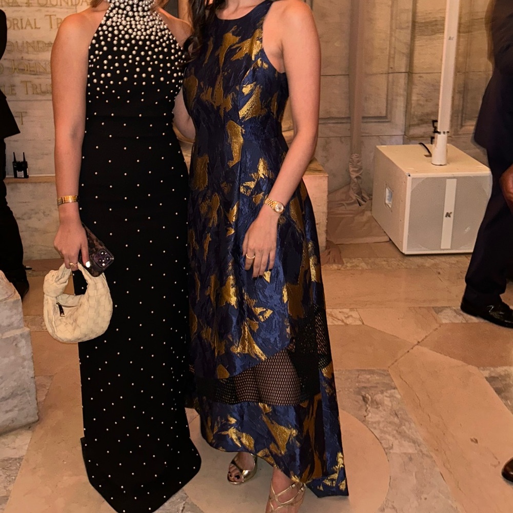 Sachin & Babi Noir Gown
